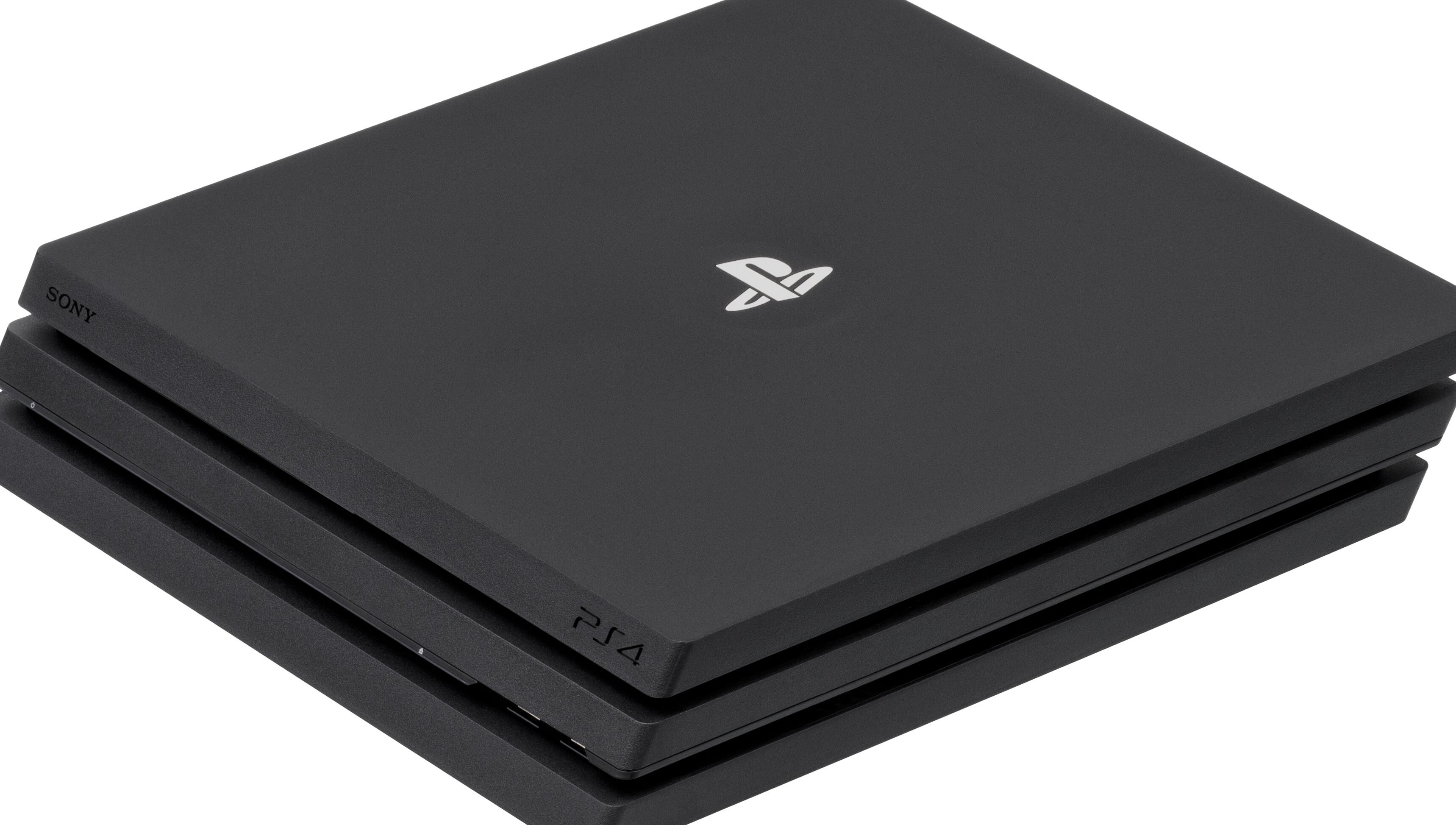 Sony will continue making PS4 consoles throughout 2022 due to PS5