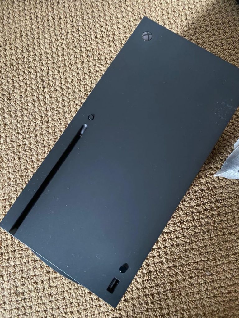 Xbox's Rear ‘Xbox Series X photos’ claim to show console’s rear ports | VGC