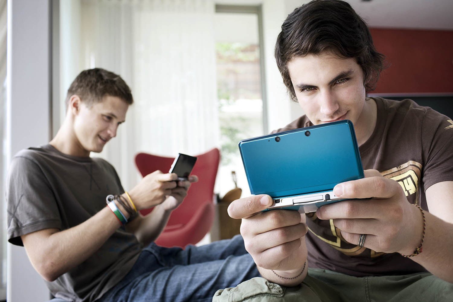 Nintendo 3DS just got its first system update months |