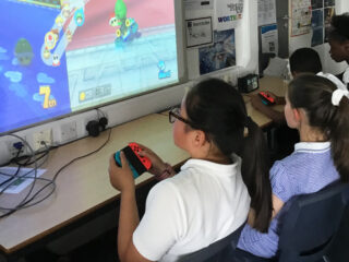 UK school pupils will soon be taught how to run their own Mario Kart tournaments
