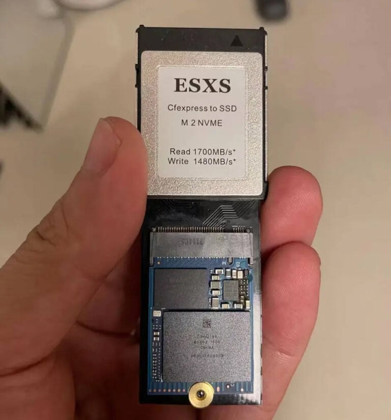 O Xbox Series X / S pode usar SSDs padrão no slot do cartão de expansão afirma 1 O usuário conseguiu conectar um SSD interno a um adaptador que se encaixa no slot do cartão de expansão Xbox Series X / S