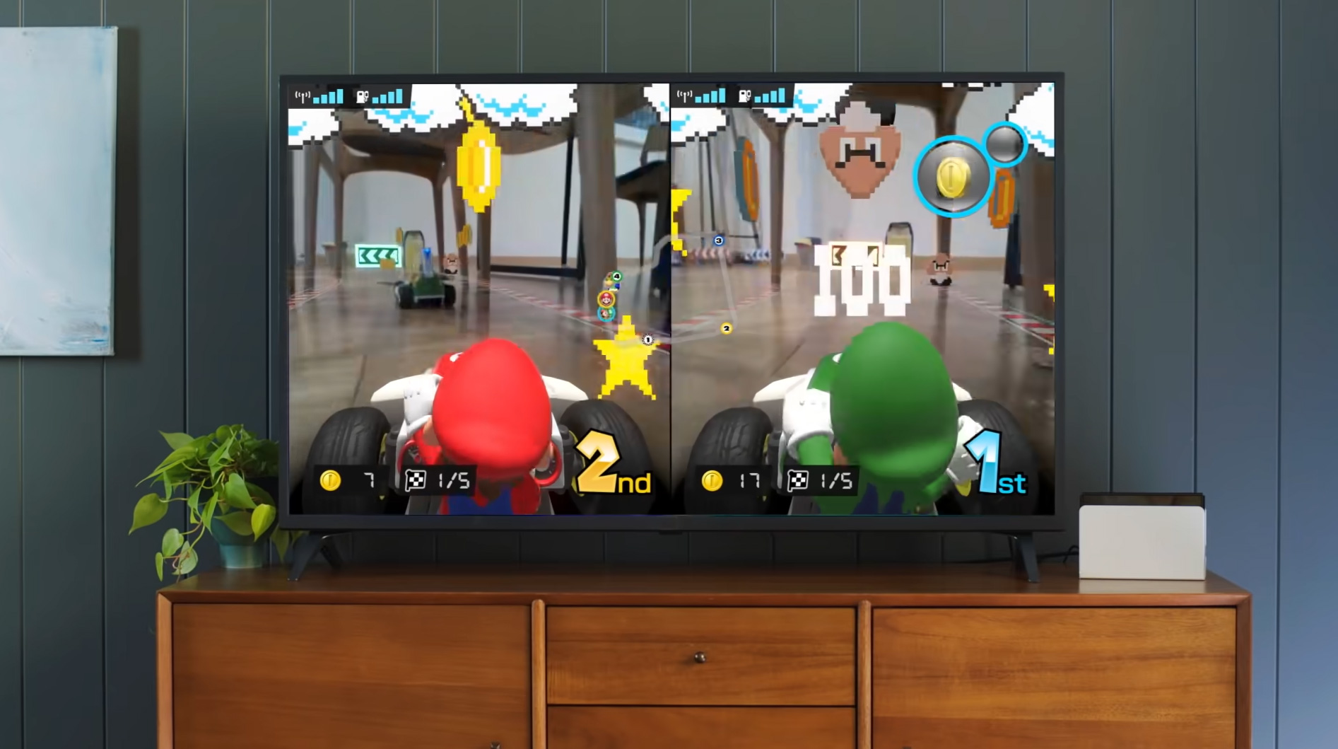 A New Mario Kart Live: Home Circuit Update Adds More Courses & Local Split  Screen