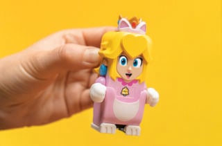 Lego Princess Peach and Peach’s Castle have been officially announced