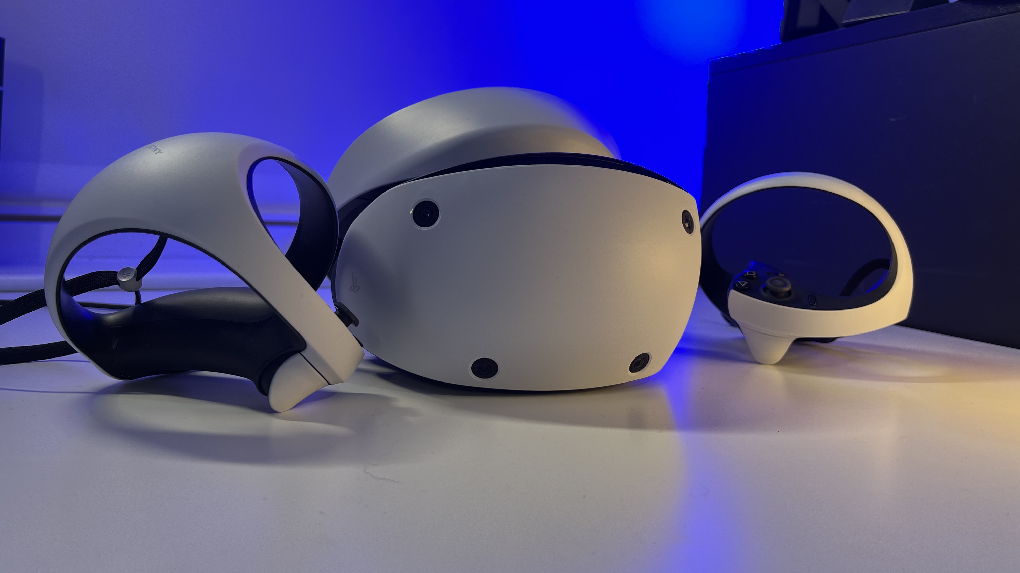 Review: PlayStation VR2 is an incredible headset, but with few