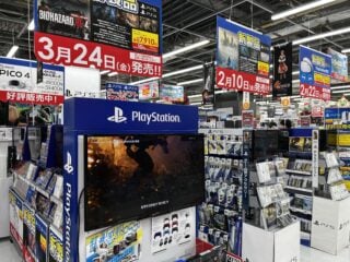Sony says it’s been talking to retailers about its disc-free future, suggests US retailers may still sell codes in a box
