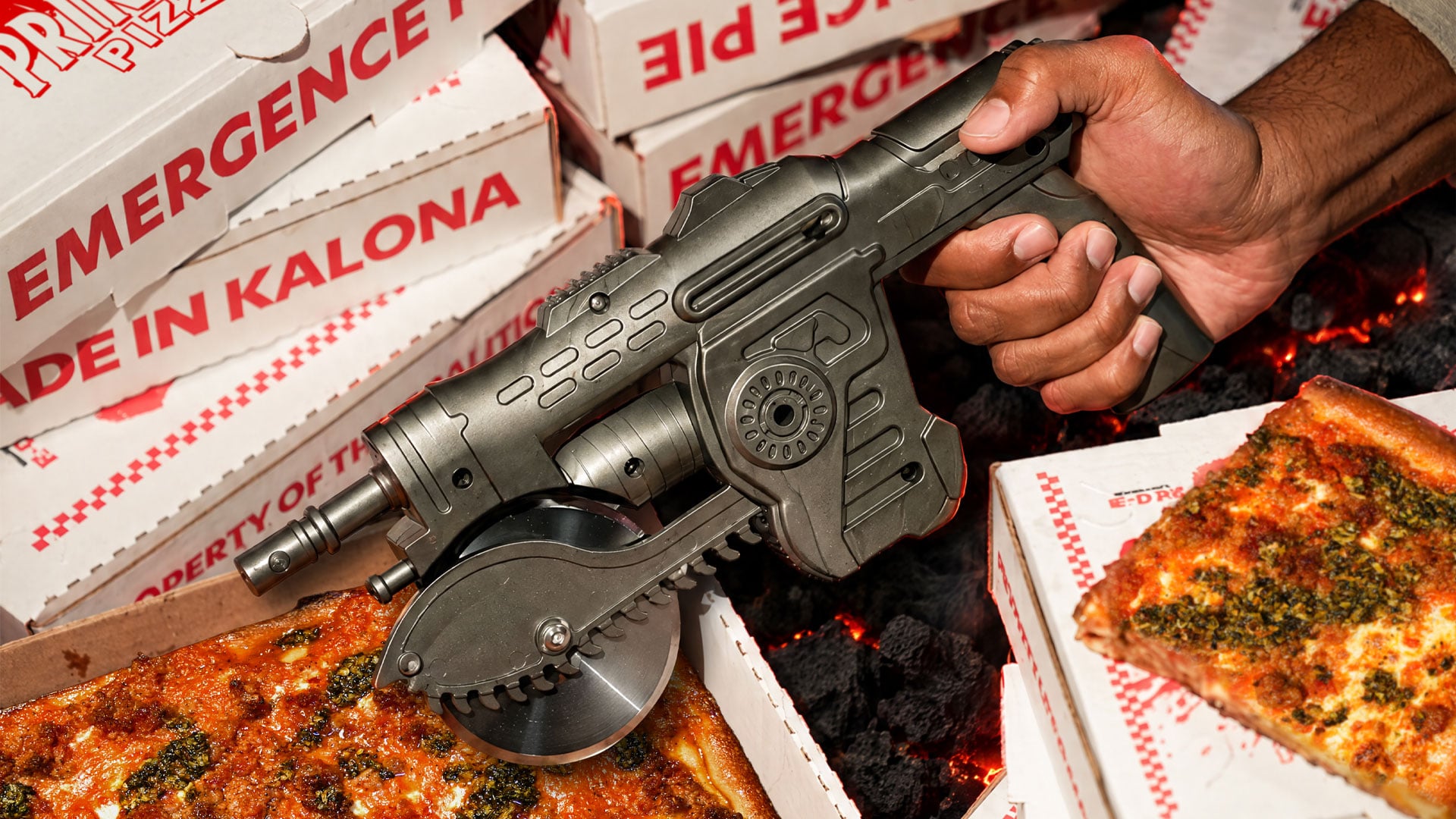 Xbox reveals Gears of War Lancer pizza cutter, immediately sells out